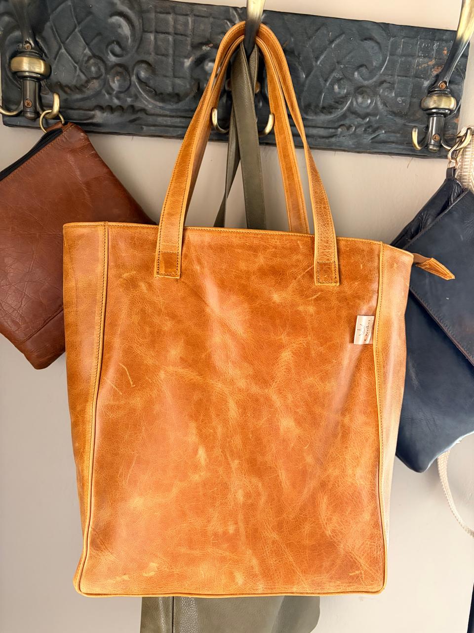 Helen Tote bag